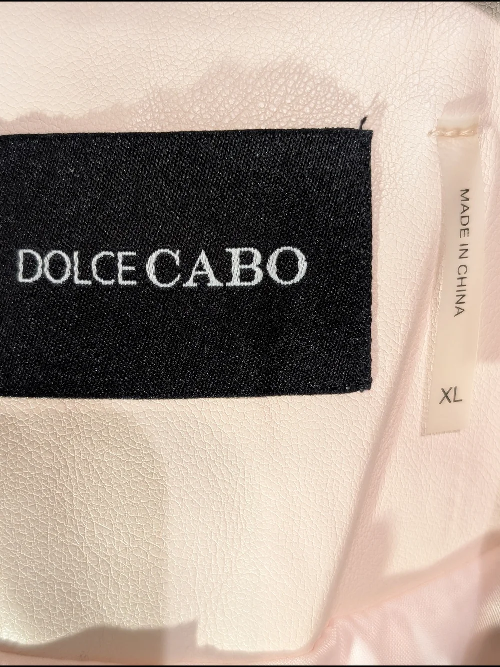 Dolce Cabo Women's Pale Pink Double-Breasted Blazer - Picture 4 of 4